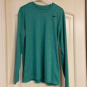 Mens Nike Dri-Fit long sleeve tee
